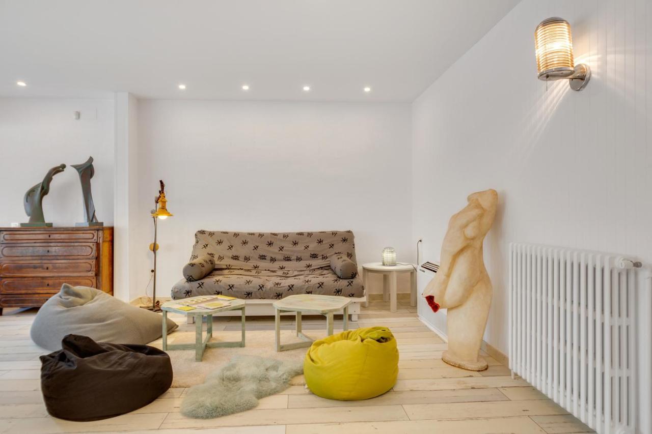 菲格拉斯Contemporary Art House别墅 外观 照片